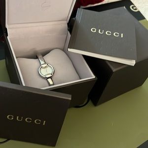 Gucci Watches for Women - Poshmark